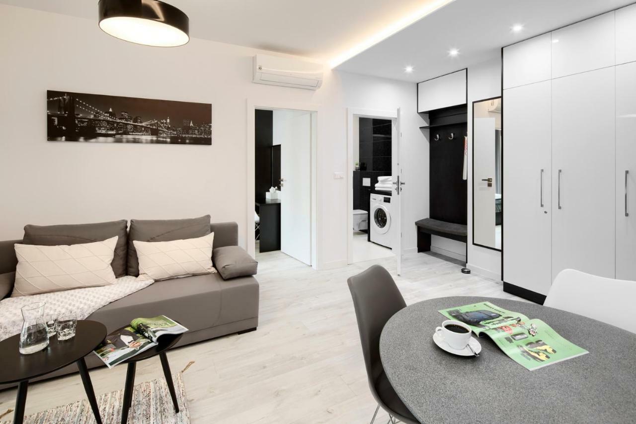 Native Apartments Lubelska 10 كراكوفيا المظهر الخارجي الصورة